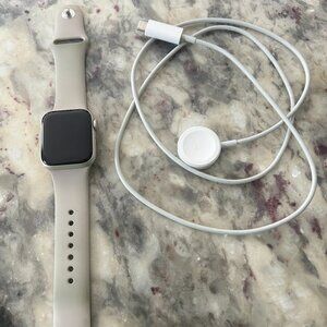 Unlocked Apple Watch Series 8